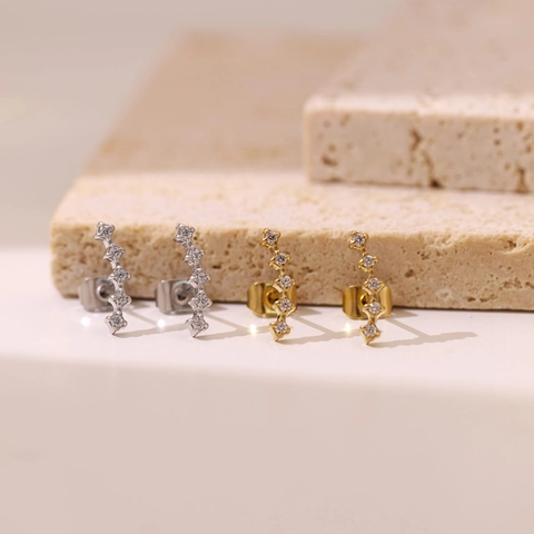 Stainless Steel Curved Rhinestone Stud Earrings For Women Simple Elegant Arc Design Inlaid Earrings Fashion Daily Accessory