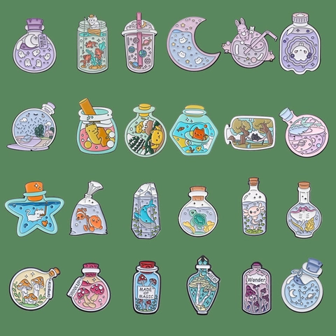 Spilla in Smalto Cartoon Carino Bottiglia di Pozione Magica Gatto Fungo Vita Marina Spilla in Lega di Zinco per Vestiti Zaino Regalo Donna