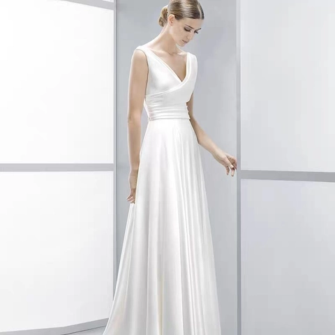 Ivory White Satin Wedding Dress V-Neck Sleeveless Backless A-Line Floor Length Bridal Gown With Sweep Train