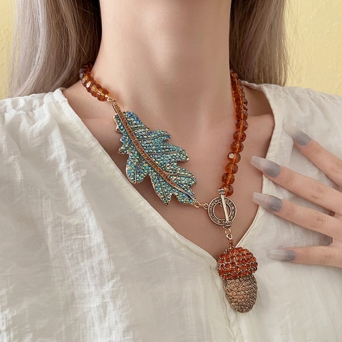 Vintage Blatt Und Eichel Anhänger Halskette Legierung Strass Bernstein Perlenkette Knebelverschluss Schmuck Für Damen