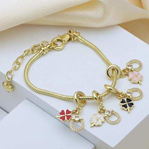 Four-leaf Clover Horseshoe Heart Charm Copper 18K Gold Plated Enamel Cubic Zirconia Pendant DIY Jewelry Women