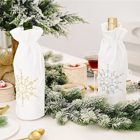 Copribottiglia Di Vino Natale Velluto Bianco Ricamo Fiocco Neve Perla Artificial Coulisse Decorazione Tavola Feste Sacchetto Regalo