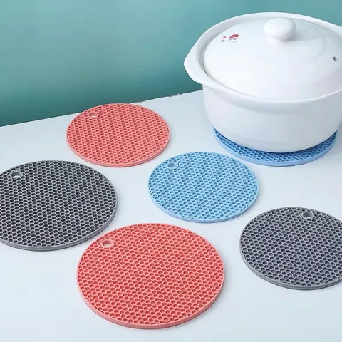Tappetino Isolante Silicone Tondo Trama Nido Ape Sottopentola Resistente Calore Antiscivolo Con Foro Sospensione