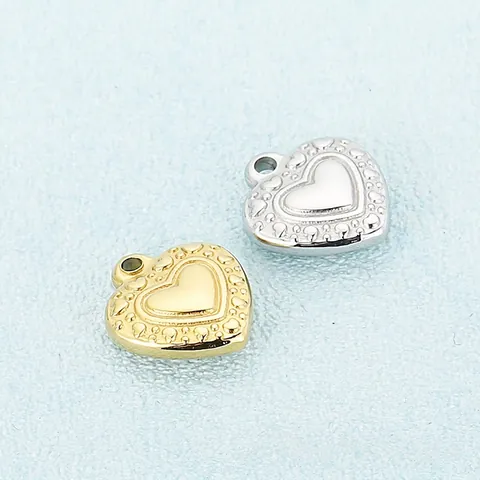 Heart Shaped Stainless Steel Pendants Embossed Relief Charms For DIY Necklace Bracelet Earring Jewelry Making Accessories