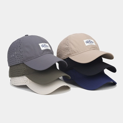 Gorra De Béisbol Secado Rápido Poliéster Transpirable Agujeros Corte Láser Protección Solar Exterior Parche Retro Ajustable Unisex Moda