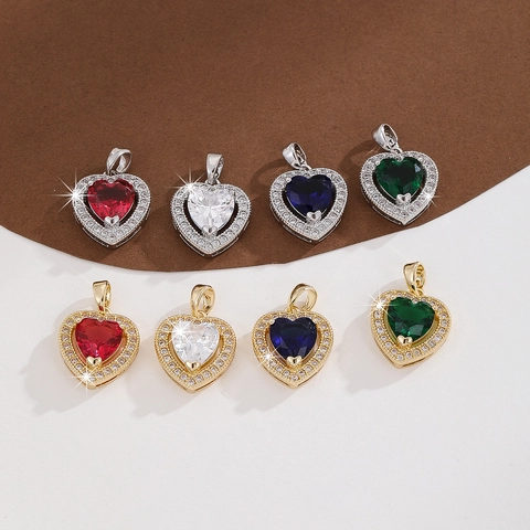Elegante Ciondolo Cuore Rame Zirconia Colorata Gioielli Di Moda Per Donna Accessorio Scintillante Regalo