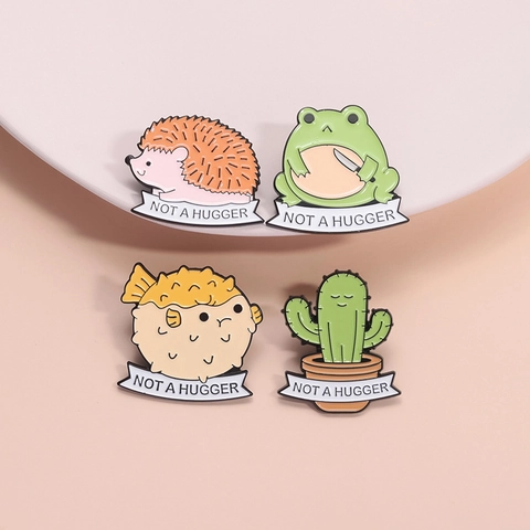 Lindo Pin de Esmalte de Animal de Dibujos Animados Not A Hugger Aleación de Zinc Broche para Ropa Mochila Cactus Pez Globo Erizo Joyería Regalo