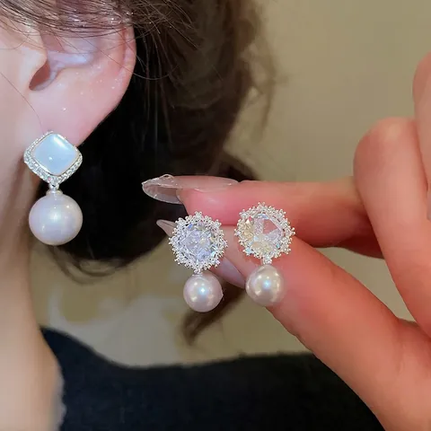 Orecchini A Lobo Con Künstliche Perle Fiore In Zircone Madreperla Perno In Argento Retro Francese Elegante Gioielli Donna Lusso