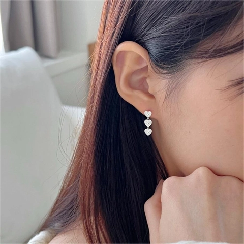 Triple Herz Hängeohrringe 925 Sterlingsilber Texturiert Süß Elegant Koreanischer Stil Schmuck Für Damen