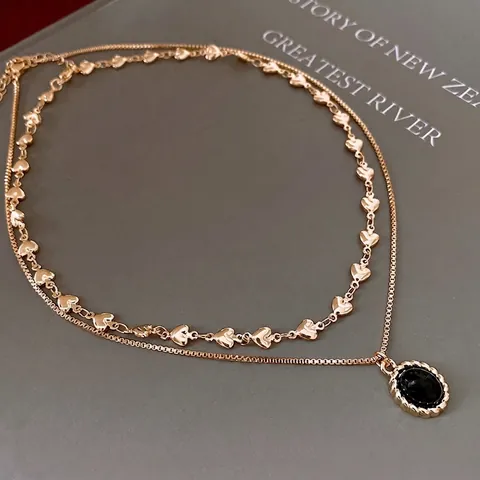 Collier Double Épaisseur En Cuivre Plaqué Or Chaîne Cœur Pendentif Ovale En Résine Noire Bijoux Rétro Pour Femmes