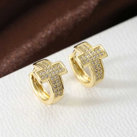 Kreuz Hoop Ohrringe Kupfer Mikro Pave Zirkonia Iced Out Hip Hop Stil Mode Hängeschmuck Für Frauen