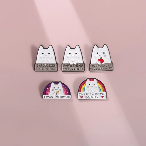 Broche En Émail Chat Dessin Animé Mignon Alliage De Zinc Slogan Humoristique Badge Métal Pour Vêtements Sac À Dos Décor