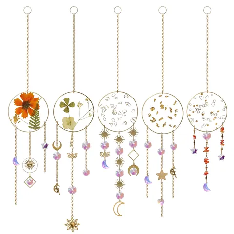 Crystal Suncatcher Hanging Ornament With Dried Flowers Alloy Prism Rainbow Maker Home Garden Window Decor Bohemian Style