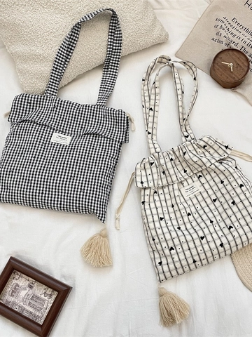 Sac Cabas Cœur Gingham Doux Toile Polyester Avec Glands Fermeture À Cordon Sac À Épaule Décontracté Femmes