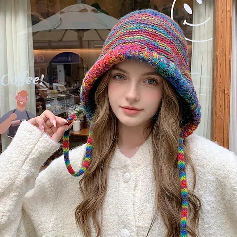 Gorro de Punto a Rayas de Arcoíris de Invierno para Mujer Protección de Oídos de Ganchillo Con Cordón Color de Contraste