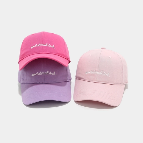 Casquette De Baseball En Coton Brodé Overstimulated Casual Ajustable Chapeau De Soleil Extérieur Hommes Femmes