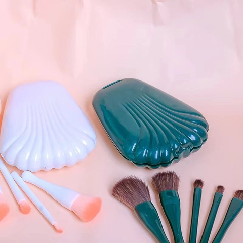 Shell Shaped Portable Makeup Brushes Mirror Storage Case Nylon Bristles For Eye Shadow Powder Foundation Beauty Tool