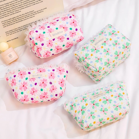 Floral Quilted Makeup Bag Lace Trim Cosmetic Pouch Zipper Travel Toiletry Storage Organizer Portable For Women