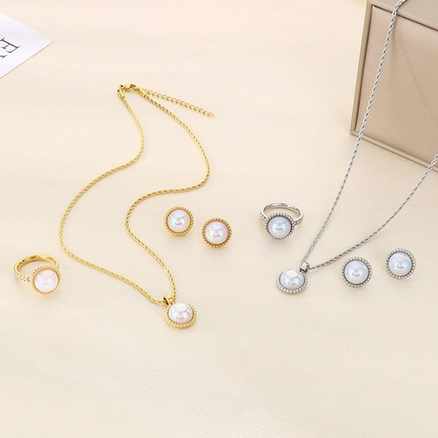 Stainless Steel Necklace Earrings And Ring For Women Round Iridescent Shell Pendant Rhinestone Geometric Twist Chain