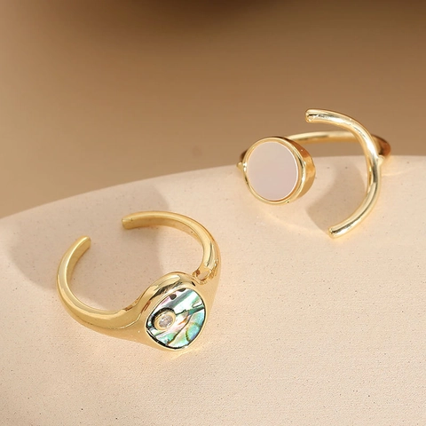 Vintage Luxury Copper Open Ring For Women Abalone Shell Round Freshwater Shell Inlaid Zirconia Gold Plated Fashion Jewelry