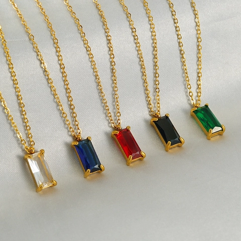 Collier Pendentif Zircone Coloré Rectangulaire Pour Femmes Acier Inoxydable Plaqué Or 18K Bijoux Géométriques Minimaliste