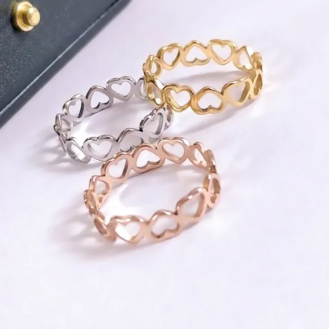 Anillo Corazón Hueco Acero Inoxidable Chapado En Oro 18K Pulido Banda Eternidad Joyería Minimalista Para Mujeres Regalo