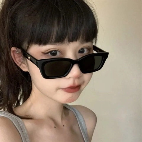 Lunettes De Soleil Rectangulaires Protection UV400 Monture PC Verre Résine Style Rétro Vintage Ins Pour Femmes Hommes Conduite Voyage