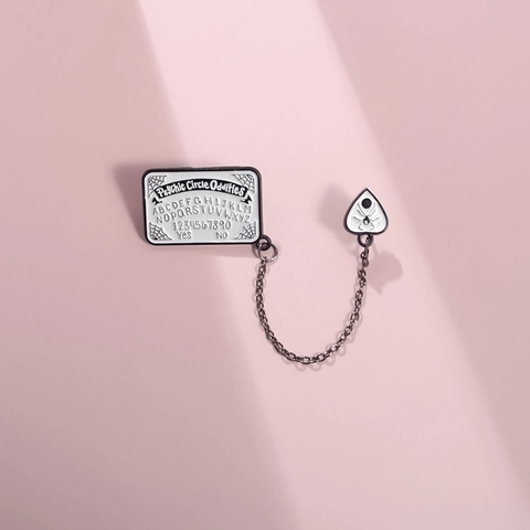 Gothic Mystic Ouija Board Enamel Brooch Set With Metal Chain Spider Web Pattern Halloween Alloy Lapel Pin For Women Men Jewelry