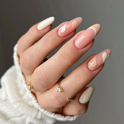 Lange Mandelform Press On Nägel Herzmuster Französische Spitzen Rosa Creme Weiß Elegante Künstliche Nägel Für Frauen