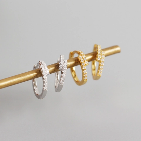 925 Sterling Silber Hoop Ohrringe Für Damen Mikro Eingelegtes Zirkonia Huggie Minimalistischer Luxusstil Schmuck
