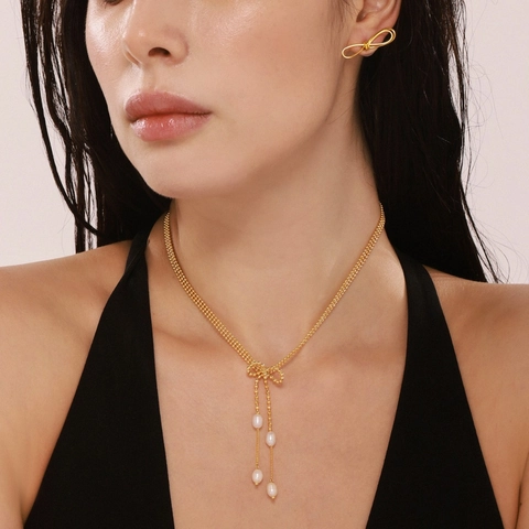 Κομψά Κοσμήματα Φιόγκος Ατσάλι Χαλκός 18K Επιχρυσωμένο Μαργαριτάρι Γλυκού Νερού Κολιέ Και Σκουλαρίκια Γυναίκες