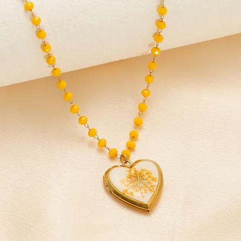 Herz Medaillon Halskette Mit Gelber Trockenblume 18K Vergoldeter Edelstahl Gelbe Facettierte Perlen Vintage Romantischer Schmuck