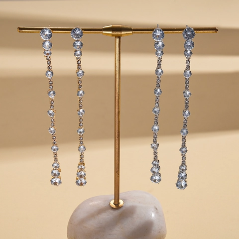 Elegante Geometrische Runde Quasten Ohrringe Kupfer Und Zirkon Mit Silbernem Ohrstecker Für Frauen Mode Luxus
