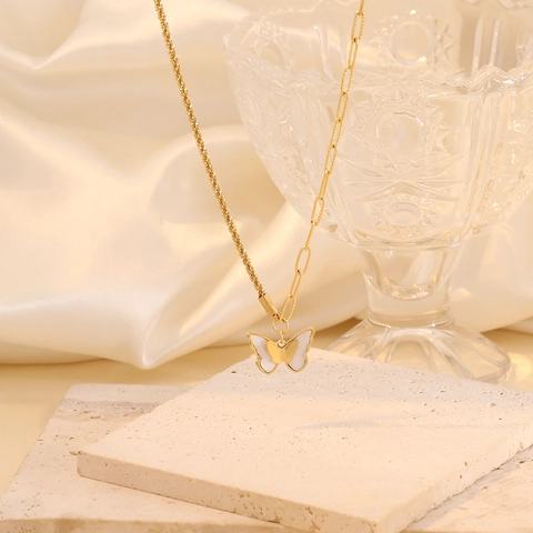 Collana Con Pendente A Farfalla Acciaio Inossidabile Placcato Oro Madreperla Catena Asimmetrica Moda Donna