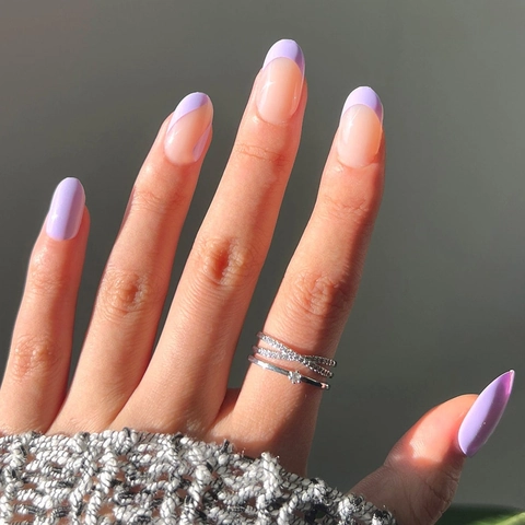 French Style Almond Short Purple Press On Nails Lavender Wavy Design Glossy Full Cover Fake Nails For Women Manicure Art