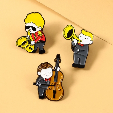 Spilla In Smalto Musicista Cartone Animato Lega Banda Musicale Sassofono Tromba Violoncello Strumento Spilla Risvolto Per Vestiti Borsa Cappello Gioielli