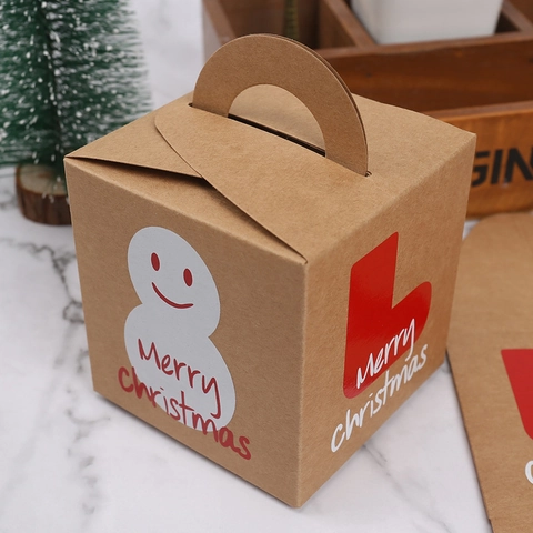 Christmas Gift Boxes Kraft Paper Foldable Candy Packaging Boxes With Handle Snowman Pattern For Holiday Party Favors