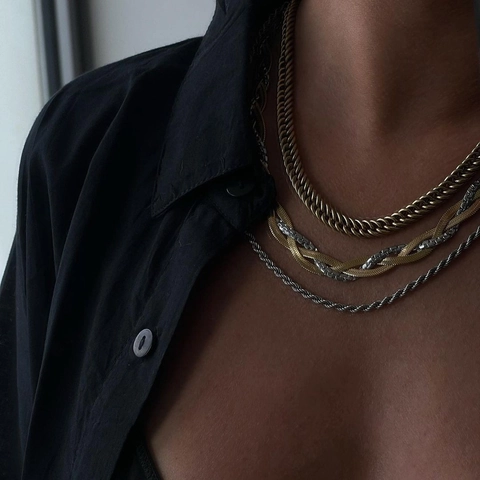 Collier Torsadé Tressé En Acier Inoxydable Plaqué Or 18K Bicolore Chaîne Serpent Plate Et Boîte Mode Rétro Bijoux Pour Femmes