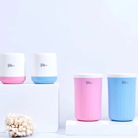 Pulitore Per Zampe Di Animali Tazza ABS Silicone Rotante Pulizia Piedi Strumento Portatile Per Cani E Gatti All'aperto