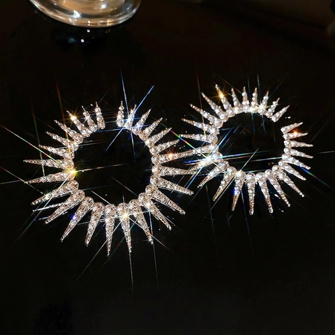Übergroße Sonnenstrahl-Creolen Strass Inlays Legierung Mit Silberstecker Übertriebene Mode Für Damen