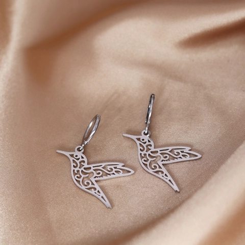 Hummingbird Dangle Earrings Stainless Steel Hollow Filigree Bird Animal Jewelry Fashion Accessory For Women