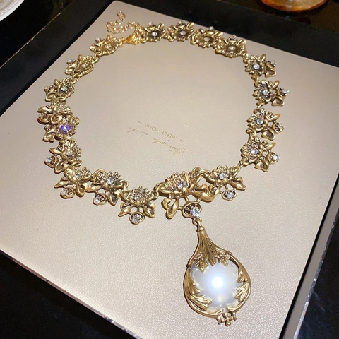 Vintage Necklace And Earrings For Women Alloy Rhinestone Faux Artificial Pearl Geometric Floral Cameo Retro Victorian Style