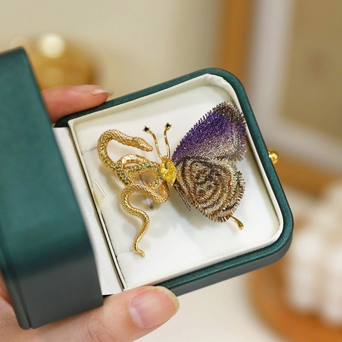 Broche De Serpiente Y Mariposa Aleación Circón Concha Exótico Lujo Vintage Accesorio De Ropa Alfiler Para Mujeres