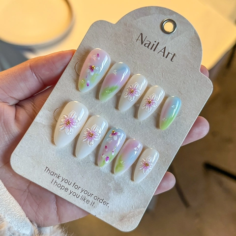 Press On Nagels 3D Bloem Verloop Amandelvorm Kunstnagels Volledige Dekking Zoete Elegante Stijl Voor Vrouwen