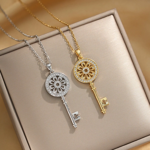 Elegante Collana Pendente Chiave Magica Acciaio Inossidabile Rame Zircone Intarsiato Stile Coreano Gioielli Moda Donna