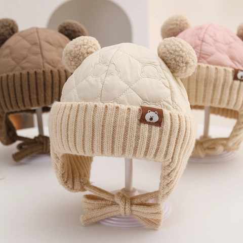 Kinder Cartoon Bär Winter Strickmütze Dick Warm Gehörschutz Fliegermütze Plüschbälle Outdoor Thermomütze Für Jungen Mädchen