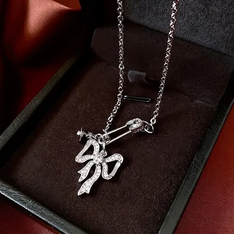 Collana Con Pendente A Fiocco E Spilla Da Balia In Rame E Zircone Scintillante Moda Elegante Gioielli Per Donna
