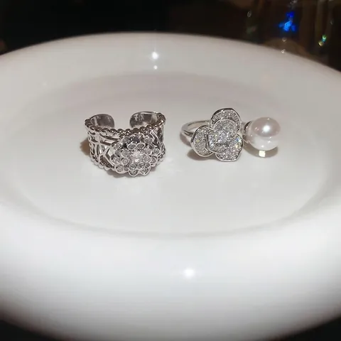 Französischer Eleganter Verstellbarer Offener Ring Blume Weizen Kupfer Zirkon Kunstperle Blumenschmuck Für Damen