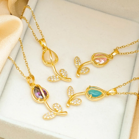 Tulip Flower Pendant Necklace Gold Plated Titanium Steel Cat Eye Stone Zircon Sweet Elegant Jewelry For Women