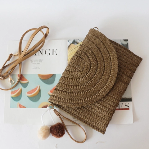 Strohgewebte Clutch Tasche Damen Sommer Strand Umhängetasche Bommel Umschlag Bohemian Papier Magnetverschluss